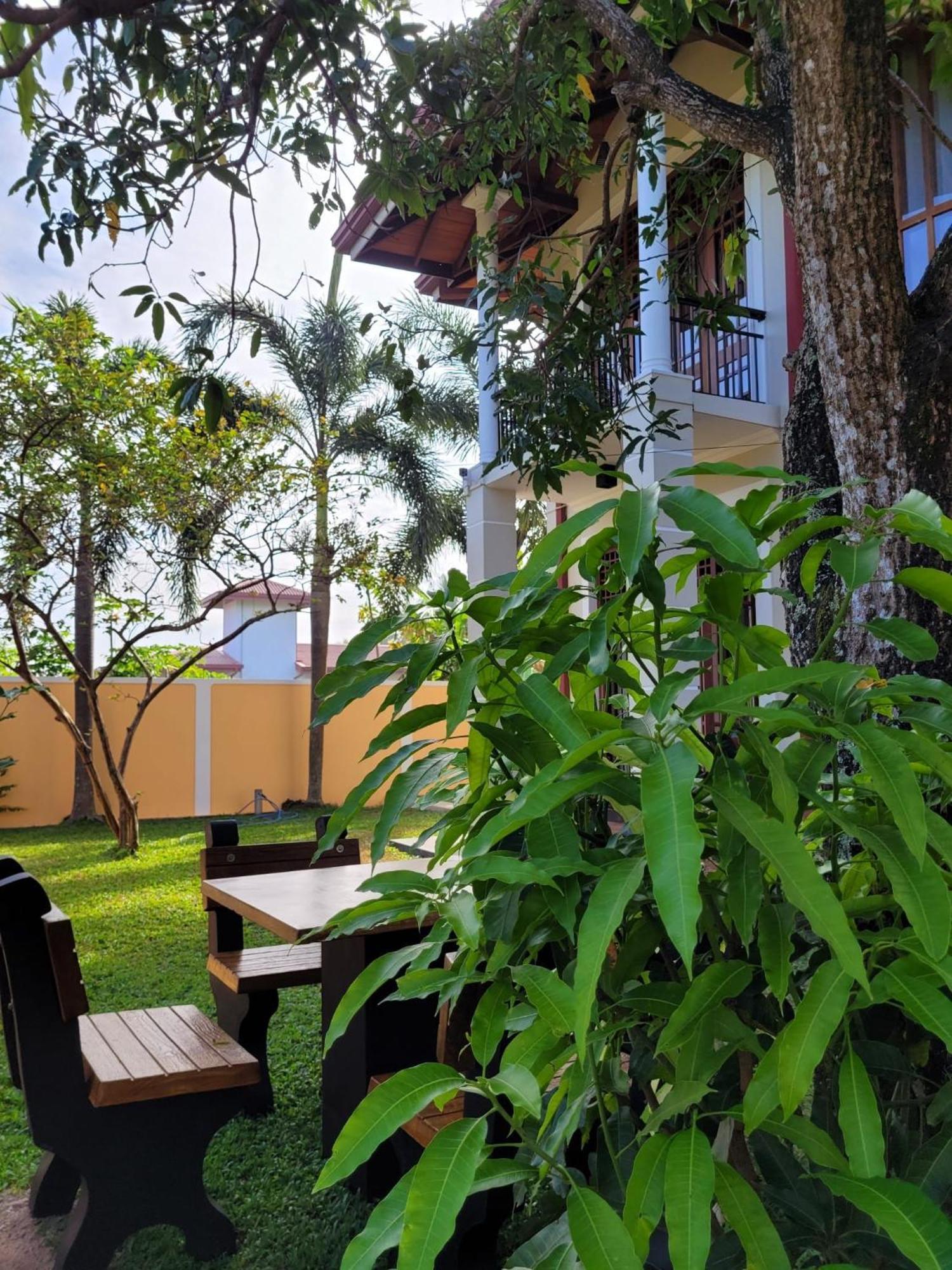Katunayaka Bigcity Villa - Airport Transit Hotel מראה חיצוני תמונה