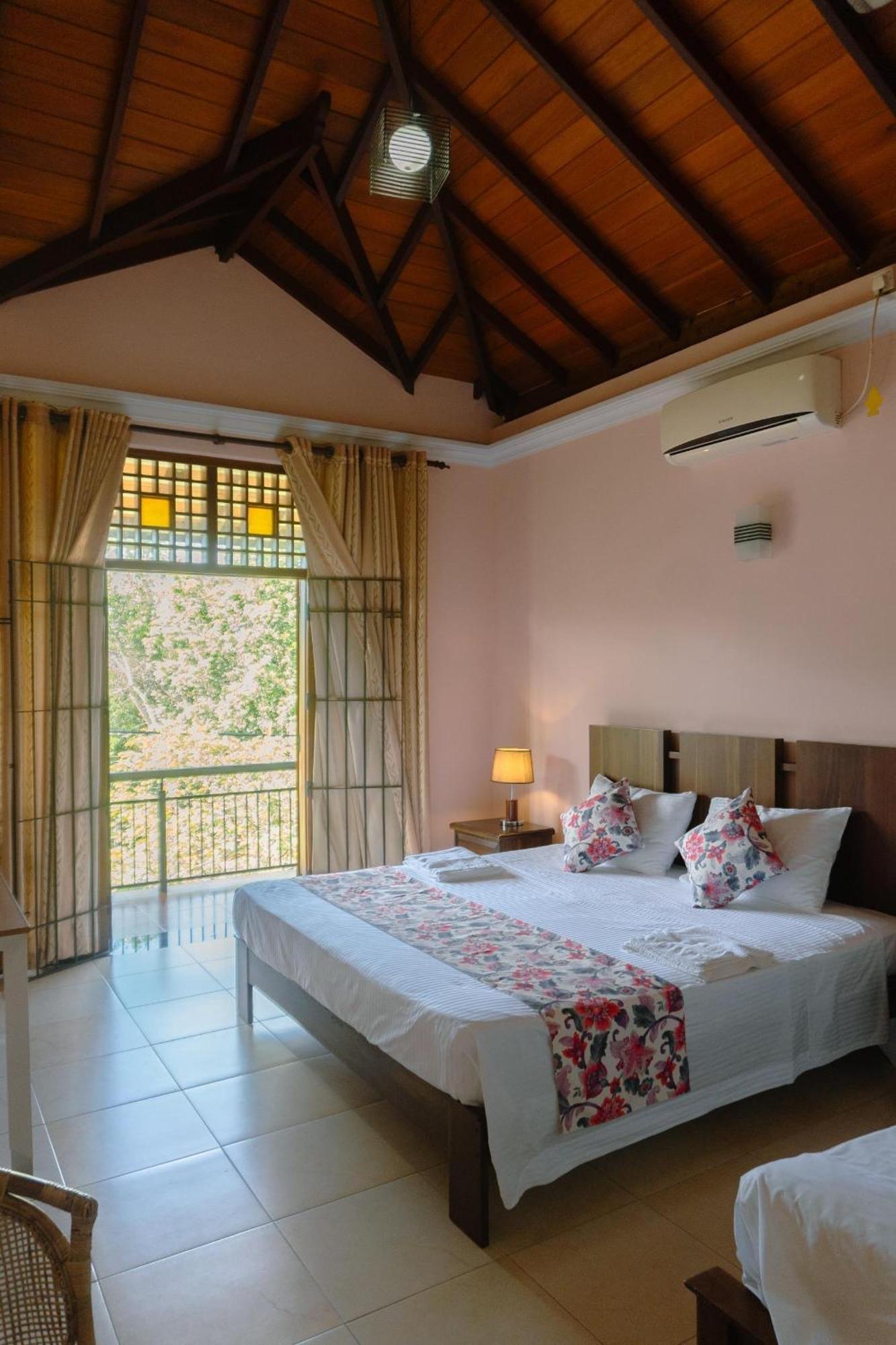 Katunayaka Bigcity Villa - Airport Transit Hotel מראה חיצוני תמונה