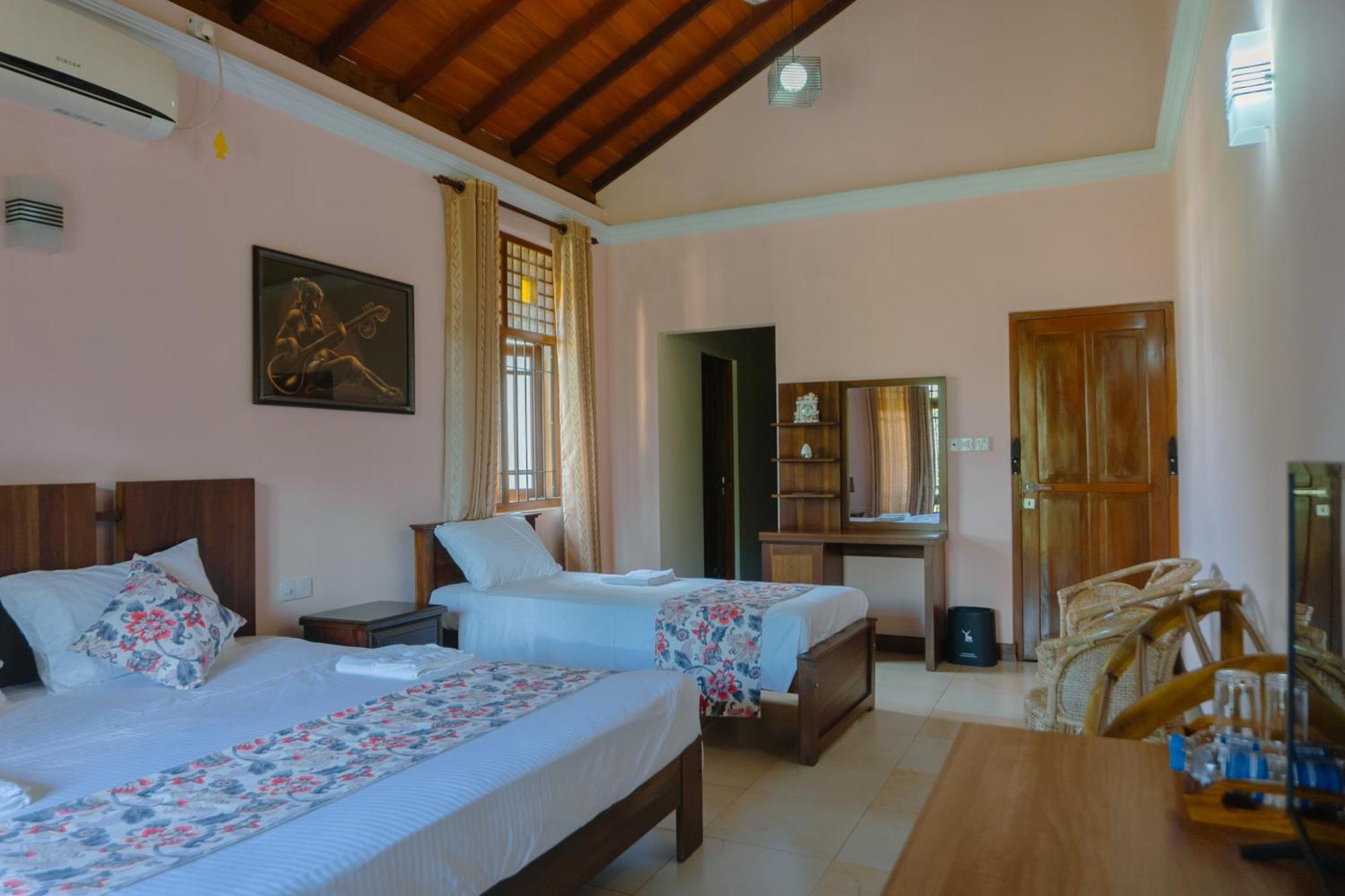 Katunayaka Bigcity Villa - Airport Transit Hotel מראה חיצוני תמונה