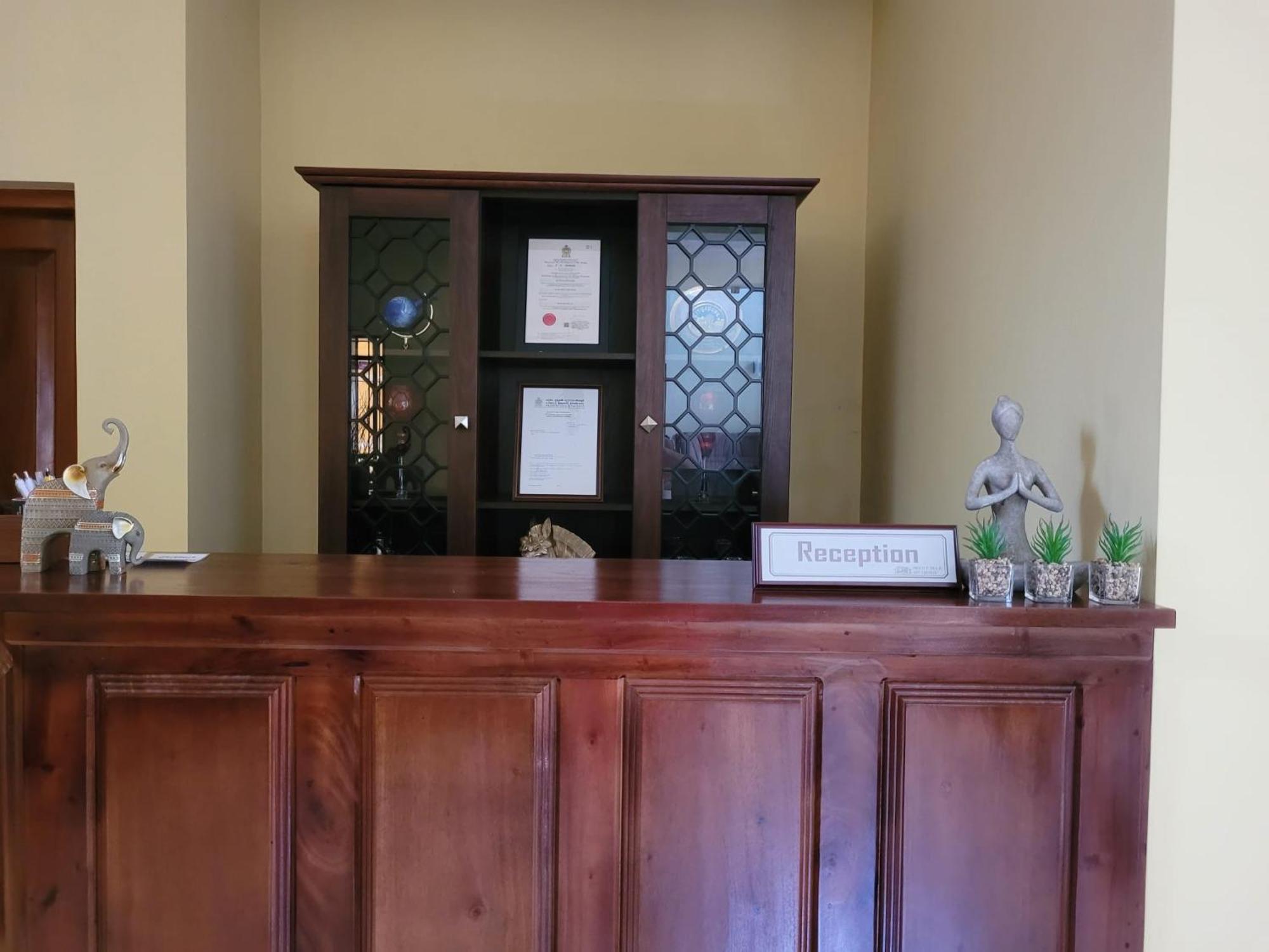 Katunayaka Bigcity Villa - Airport Transit Hotel מראה חיצוני תמונה